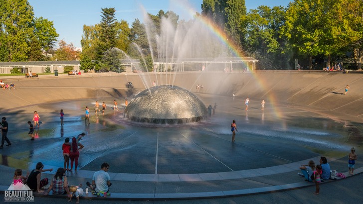 Photo of International Fountain at Seattle Center, Seattle 