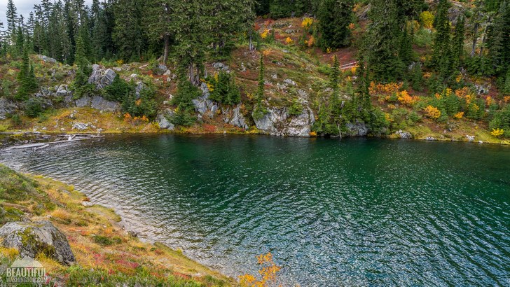 Photo from Twin Lakes Road / Campground, taken in autumn, North Cascades Region, Mt. Baker Area