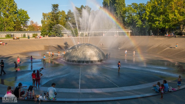 International Fountain, Seattle 1 Photo of International Fountain at Seattle Center, Seattle